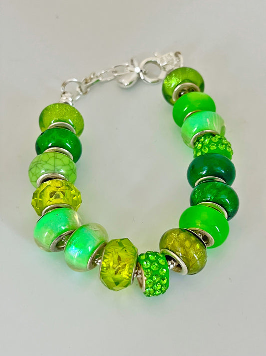 Spring Green snake chain bracelet
